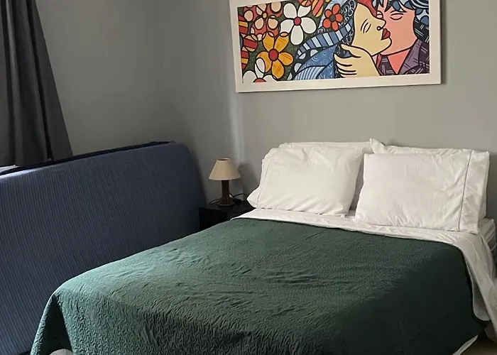 Apartamento No Melhor Ponto De Copacabana A 5 Minutos Da Praia
